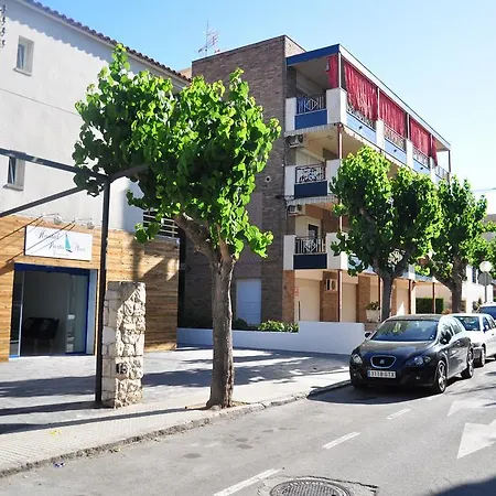 Porto Mar Гостевой дом Салоу